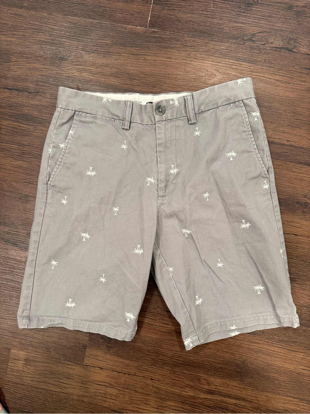 Men’s Old Navy Palm Tree Shorts